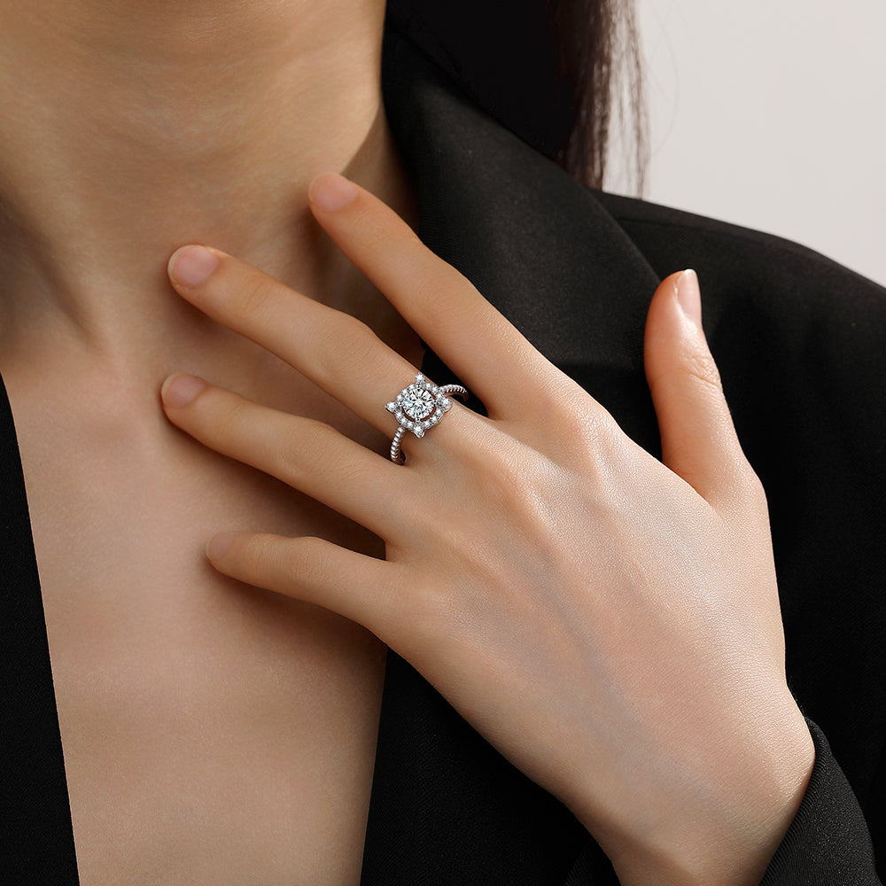 Moissanite Engagement Ring for Women